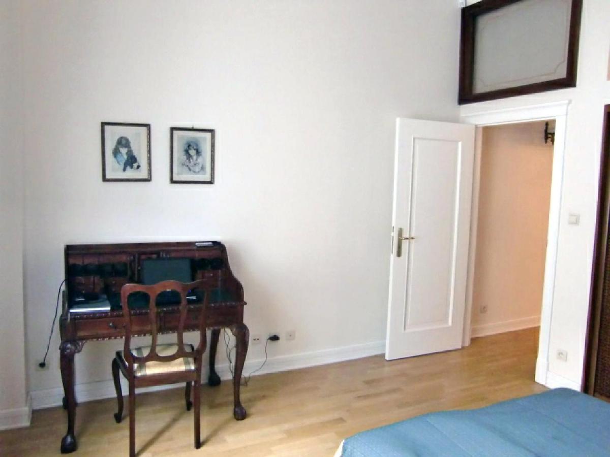 Apartment Rynek Starego Miasta By Interhome Варшава Экстерьер фото